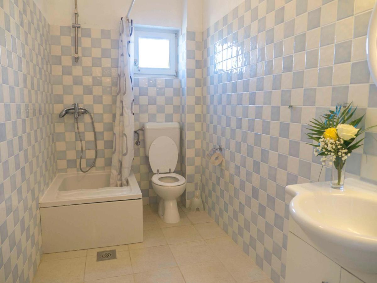 Hostel Kapa Đảo Hvar Ngoại thất bức ảnh