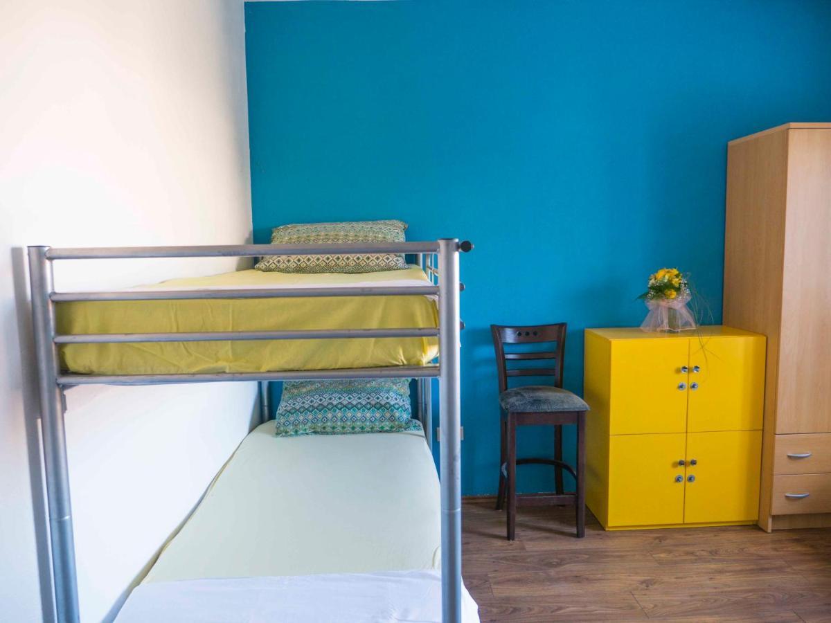 Hostel Kapa Đảo Hvar Ngoại thất bức ảnh