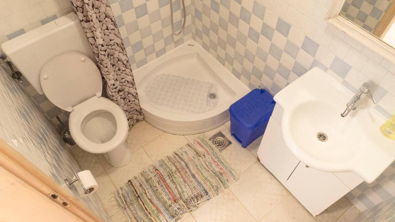 Hostel Kapa Đảo Hvar Ngoại thất bức ảnh
